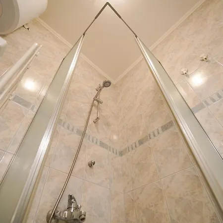 Cozy Brudet Old Town 1st Floor Ac Lejlighed *