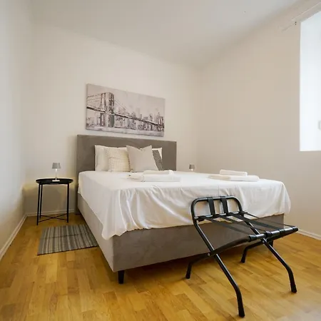 Cozy Brudet Old Town 1st Floor Ac * Ζαντάρ