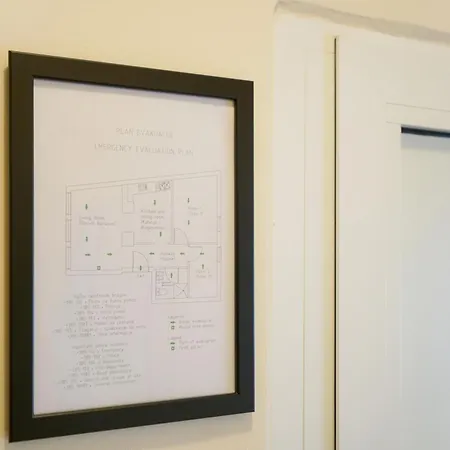 Διαμέρισμα Cozy Brudet Old Town 1st Floor Ac *