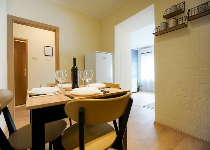 Διαμέρισμα Cozy Brudet Old Town 1st Floor Ac *